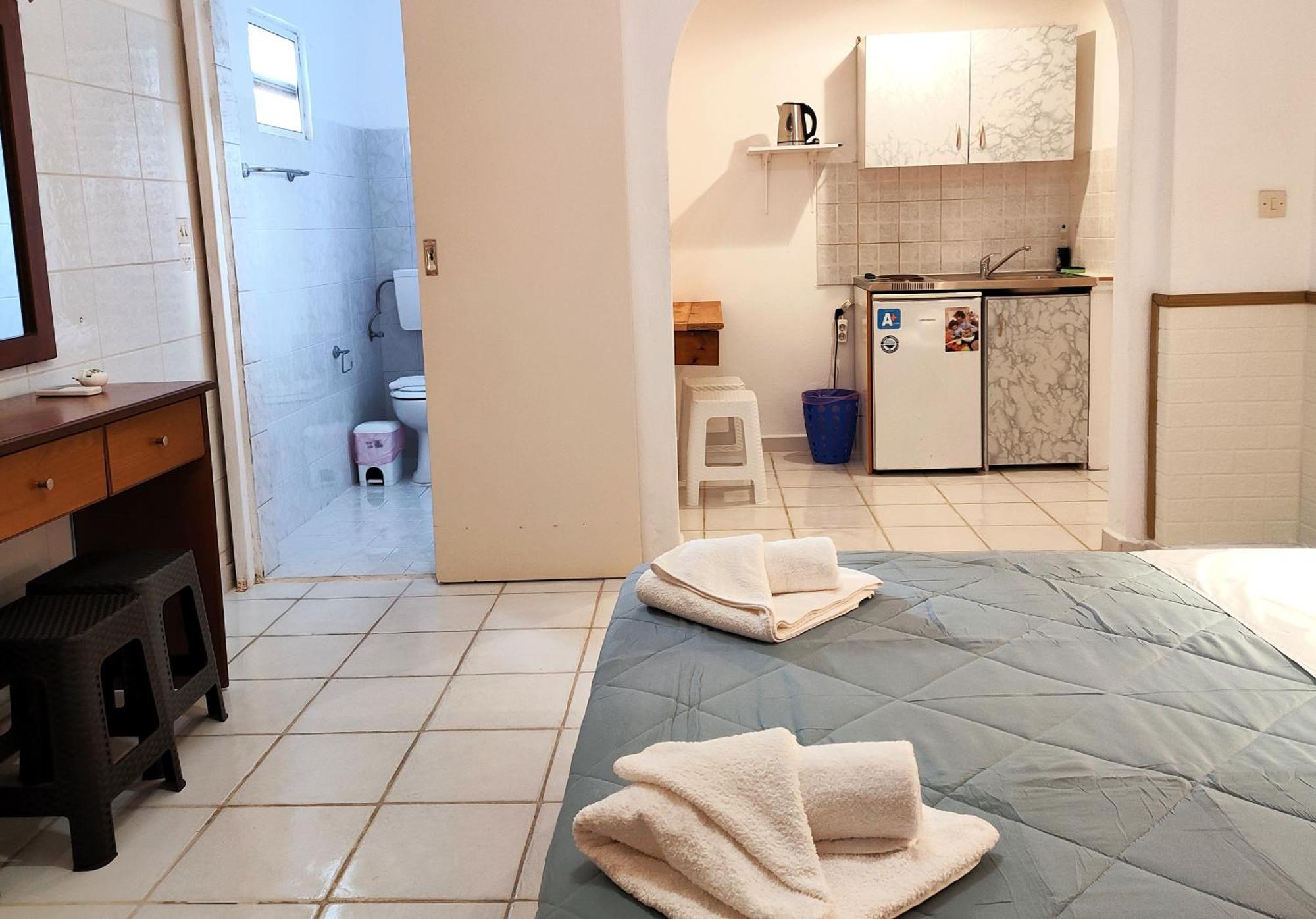 Eleni Apartments Sant George Beach Agios Georgios  Exterior photo