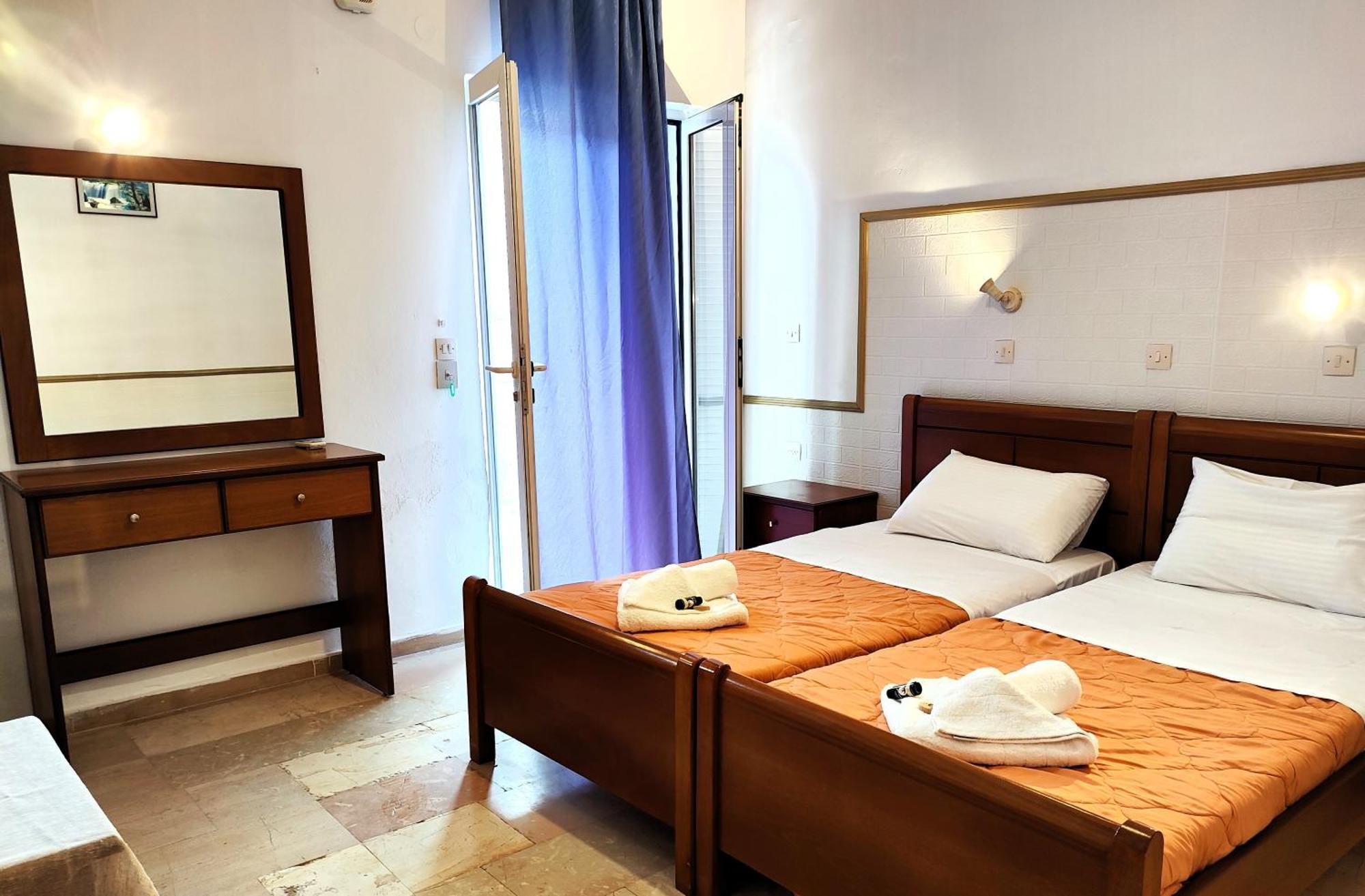 Eleni Apartments Sant George Beach Agios Georgios  Exterior photo