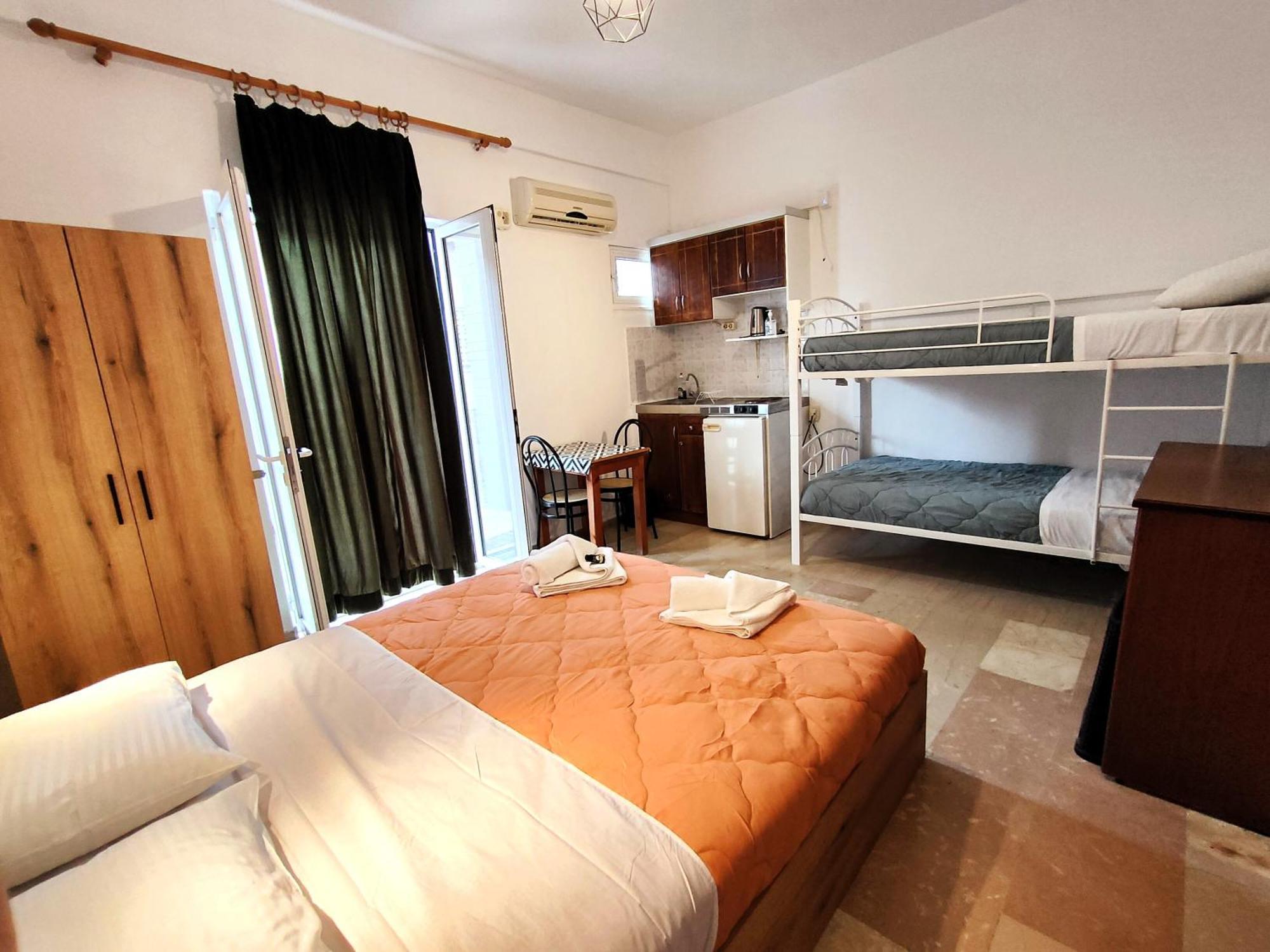 Eleni Apartments Sant George Beach Agios Georgios  Exterior photo