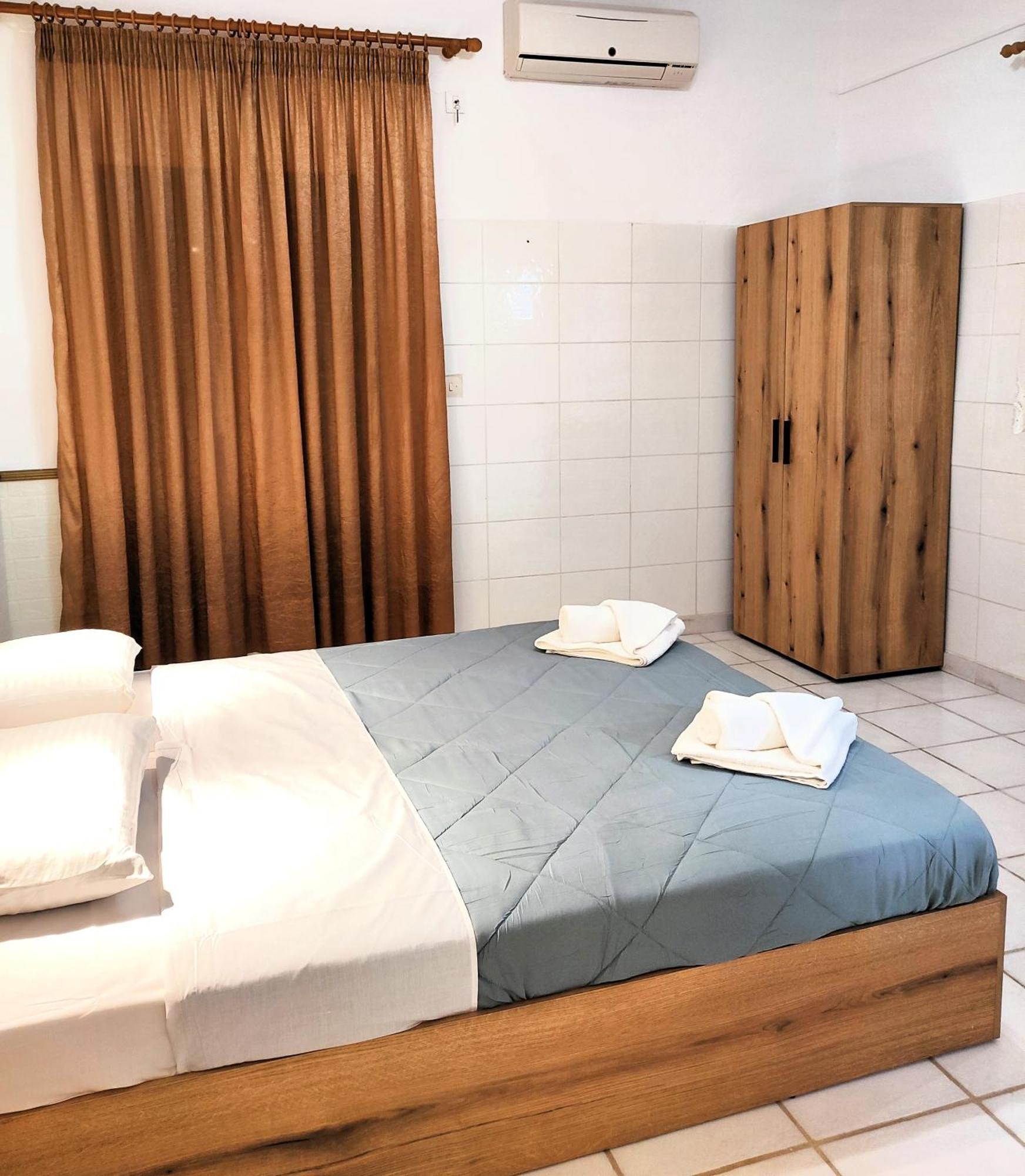 Eleni Apartments Sant George Beach Agios Georgios  Exterior photo